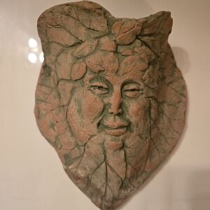 GENEROSITY POCKET - WILLOW Pottery Wall Planter